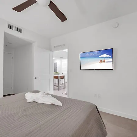 Exclusive Condo In Downtown Miami With Pool Views And Free Parking Exterior photo