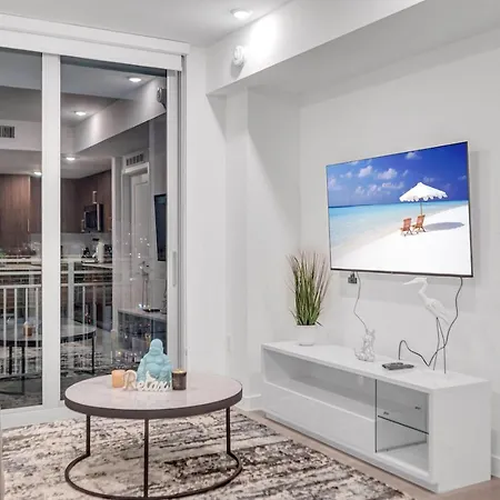 Exclusive Condo In Downtown Miami With Pool Views And Free Parking Exterior photo