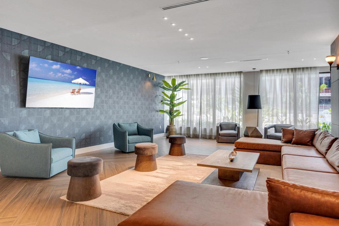 Exclusive In Downtown With Pool Views And Free Parking Appartamento *