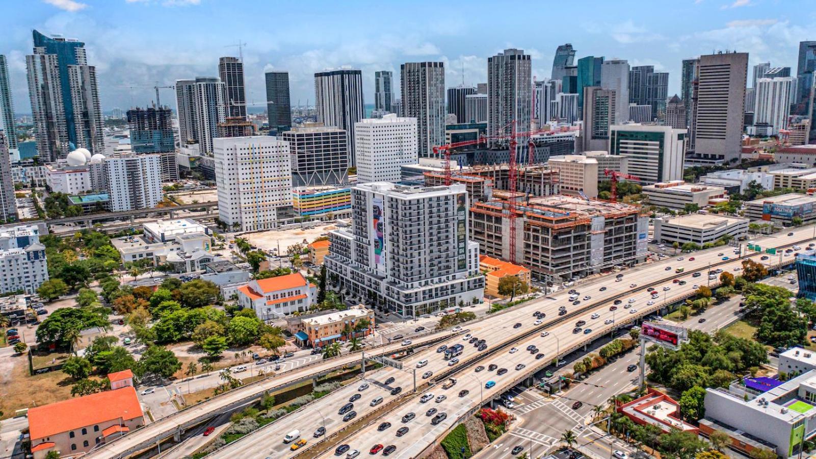Appartamento Exclusive In Downtown With Pool Views And Free Parking Miami