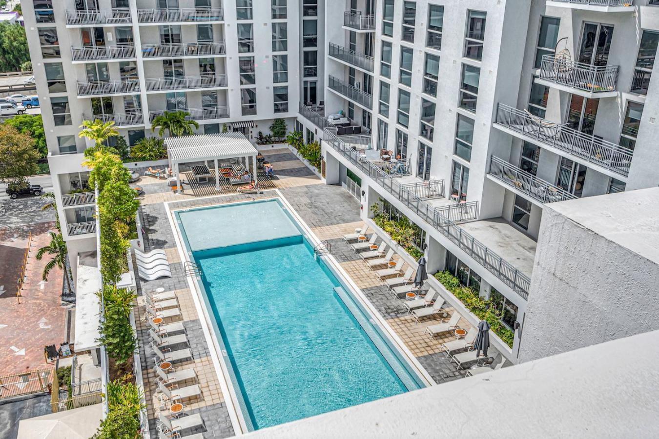 Appartamento Exclusive In Downtown With Pool Views And Free Parking