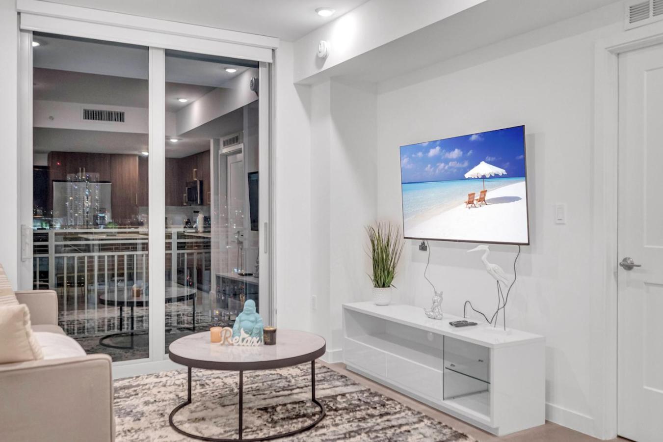 Appartamento Exclusive In Downtown With Pool Views And Free Parking
